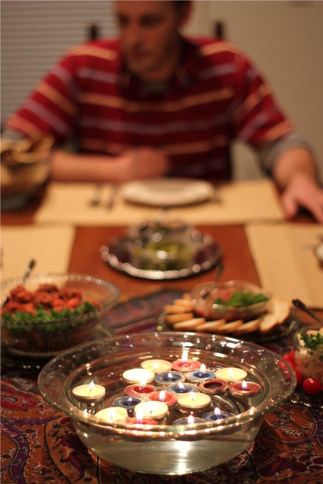 13dinner-9809057