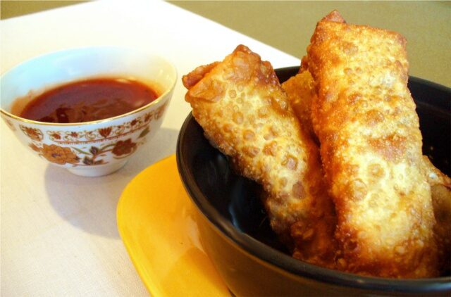 eggrollswithsauce-1878233